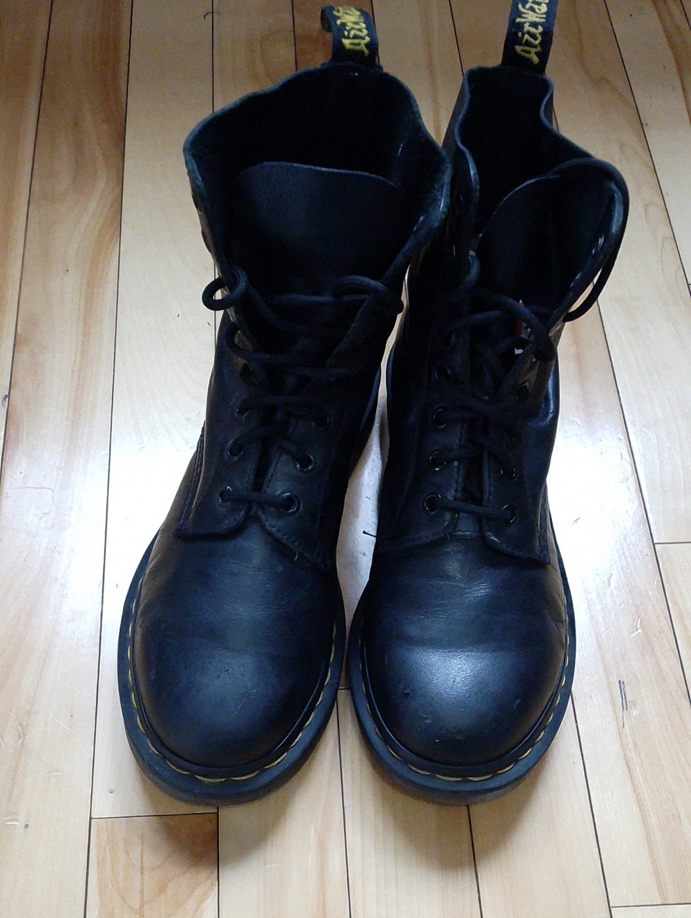 Dr.Martens 1460 Womens Black Pascal Leather Combat Boots